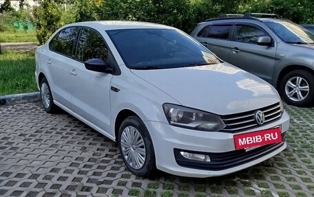 Volkswagen Polo VI (EU Market), 2017 год, 1 050 000 рублей, 2 фотография