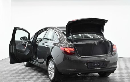 Opel Astra J, 2013 год, 855 000 рублей, 5 фотография