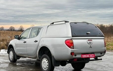 Mitsubishi L200 IV рестайлинг, 2010 год, 900 000 рублей, 2 фотография