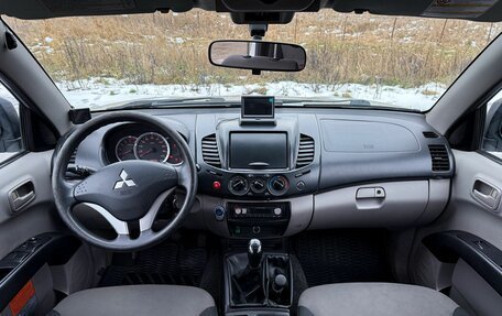Mitsubishi L200 IV рестайлинг, 2010 год, 900 000 рублей, 7 фотография
