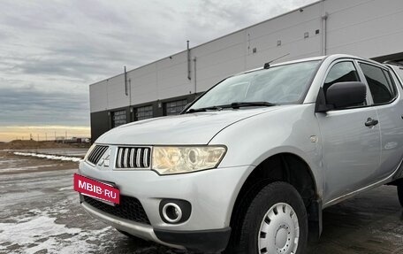 Mitsubishi L200 IV рестайлинг, 2010 год, 900 000 рублей, 17 фотография