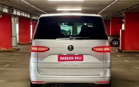Volkswagen Multivan, 2023 год, 5 950 000 рублей, 6 фотография