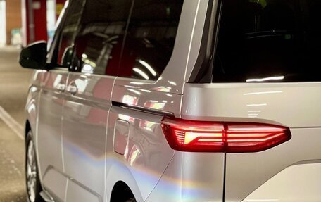 Volkswagen Multivan, 2023 год, 5 950 000 рублей, 22 фотография