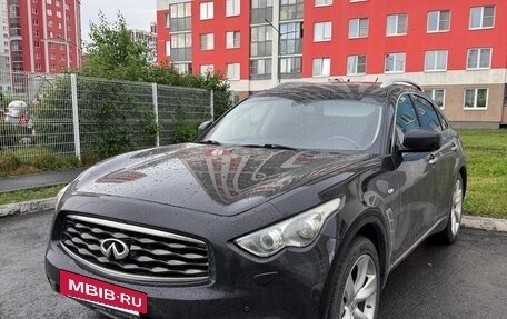 Infiniti FX II, 2011 год, 1 700 000 рублей, 4 фотография