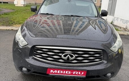 Infiniti FX II, 2011 год, 1 700 000 рублей, 37 фотография
