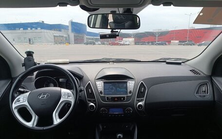 Hyundai ix35 I рестайлинг, 2013 год, 1 250 000 рублей, 13 фотография