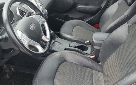 Hyundai ix35 I рестайлинг, 2013 год, 1 250 000 рублей, 17 фотография