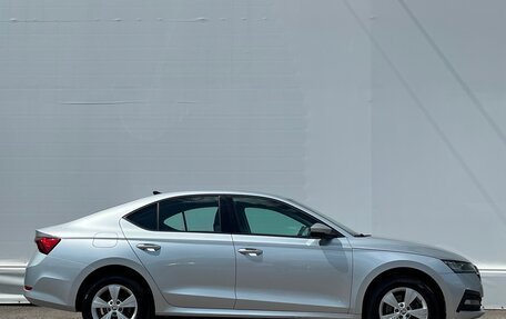 Skoda Octavia IV, 2021 год, 2 415 200 рублей, 13 фотография