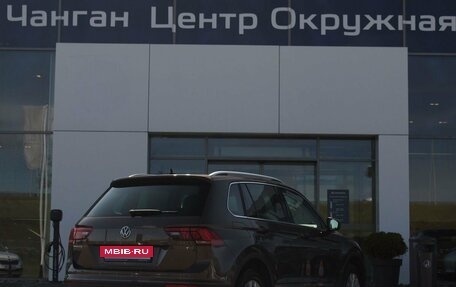 Volkswagen Tiguan II, 2017 год, 2 365 000 рублей, 6 фотография