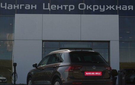 Volkswagen Tiguan II, 2017 год, 2 365 000 рублей, 5 фотография