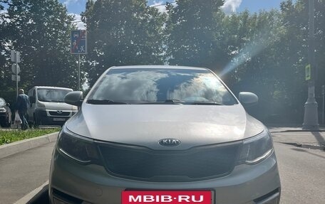 KIA Rio III рестайлинг, 2015 год, 1 300 000 рублей, 1 фотография