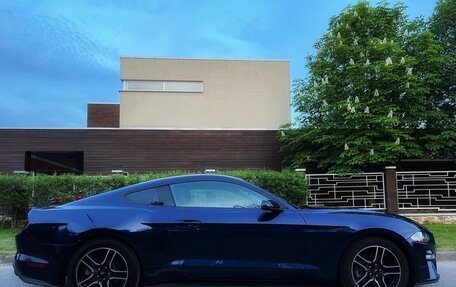 Ford Mustang VI рестайлинг, 2018 год, 2 500 000 рублей, 5 фотография