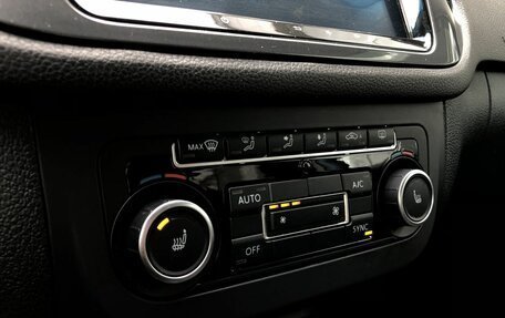 Volkswagen Tiguan I, 2012 год, 1 070 000 рублей, 16 фотография