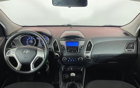 Hyundai ix35 I рестайлинг, 2013 год, 1 098 000 рублей, 10 фотография