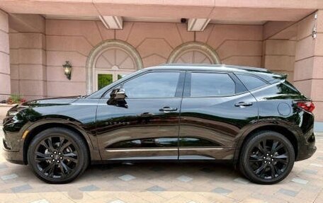 Chevrolet Blazer III, 2022 год, 7 125 000 рублей, 4 фотография