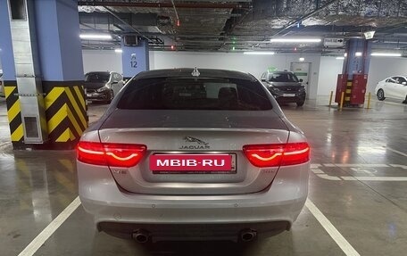 Jaguar XE I рестайлинг, 2018 год, 2 600 000 рублей, 5 фотография