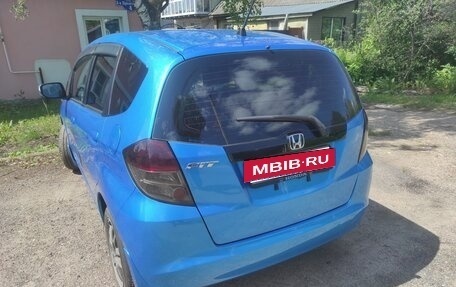 Honda Fit III, 2009 год, 790 000 рублей, 13 фотография