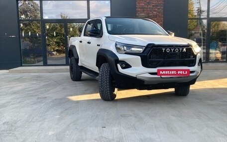 Toyota Hilux VIII, 2024 год, 6 900 000 рублей, 2 фотография