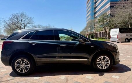Cadillac XT5 I рестайлинг, 2022 год, 7 125 000 рублей, 5 фотография