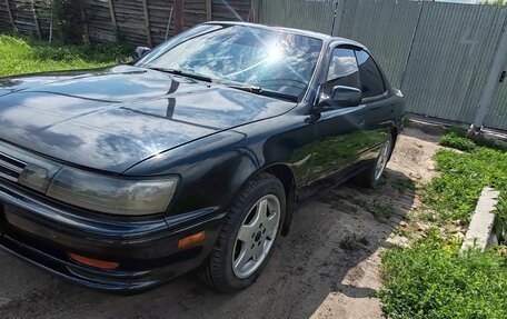 Toyota Vista, 1992 год, 385 000 рублей, 2 фотография