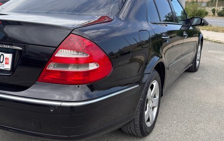 Mercedes-Benz E-Класс, 2003 год, 645 000 рублей, 10 фотография