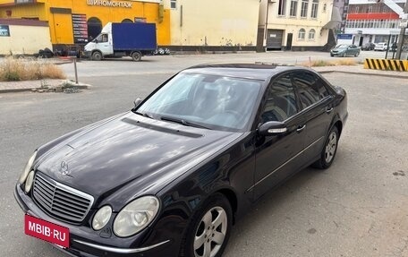 Mercedes-Benz E-Класс, 2003 год, 645 000 рублей, 5 фотография
