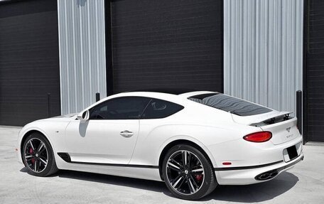 Bentley Continental GT III, 2022 год, 13 900 000 рублей, 6 фотография