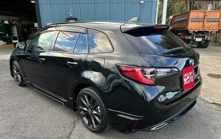 Toyota Corolla, 2022 год, 1 300 001 рублей, 7 фотография