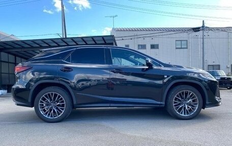 Lexus RX IV рестайлинг, 2022 год, 4 500 001 рублей, 5 фотография