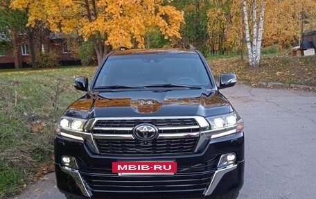 Toyota Land Cruiser 200, 2020 год, 13 500 000 рублей, 9 фотография