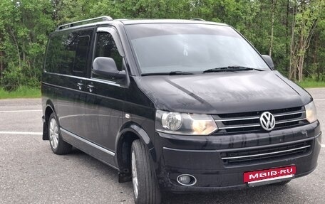 Volkswagen Multivan T5, 2010 год, 2 950 000 рублей, 2 фотография
