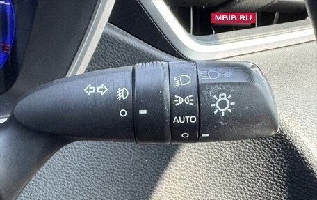 Toyota Corolla, 2022 год, 1 380 001 рублей, 24 фотография