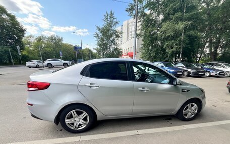 KIA Rio III рестайлинг, 2015 год, 1 300 000 рублей, 9 фотография