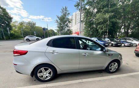 KIA Rio III рестайлинг, 2015 год, 1 300 000 рублей, 10 фотография