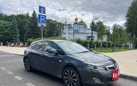 Opel Astra J, 2011 год, 770 000 рублей, 8 фотография