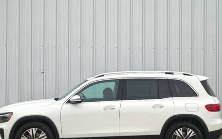 Mercedes-Benz GLB, 2024 год, 4 220 000 рублей, 4 фотография