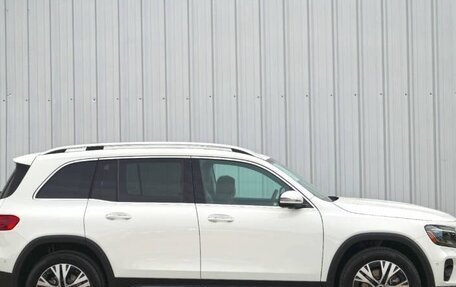 Mercedes-Benz GLB, 2024 год, 4 220 000 рублей, 5 фотография