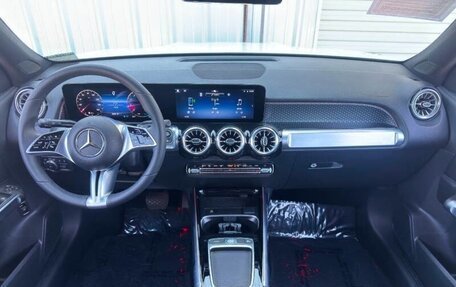 Mercedes-Benz GLB, 2024 год, 4 220 000 рублей, 6 фотография