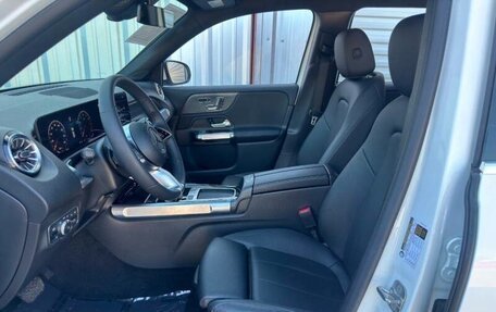 Mercedes-Benz GLB, 2024 год, 4 220 000 рублей, 8 фотография