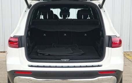 Mercedes-Benz GLB, 2024 год, 4 220 000 рублей, 14 фотография