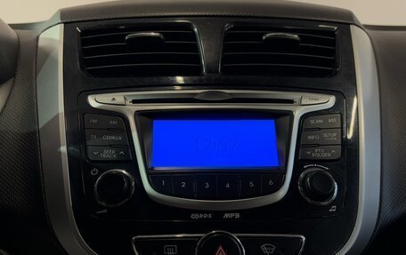 Hyundai Solaris II рестайлинг, 2012 год, 720 000 рублей, 15 фотография