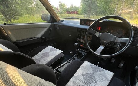 Toyota Sprinter Carib II, 1987 год, 450 000 рублей, 10 фотография