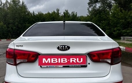 KIA Rio III рестайлинг, 2015 год, 980 000 рублей, 7 фотография