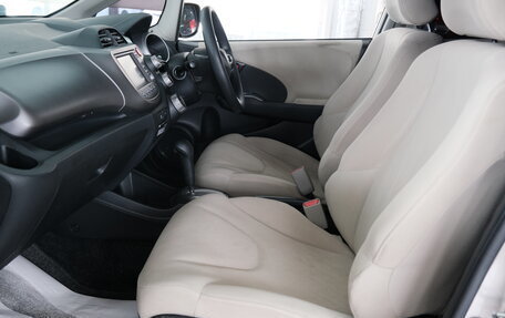 Honda Fit III, 2009 год, 899 000 рублей, 22 фотография