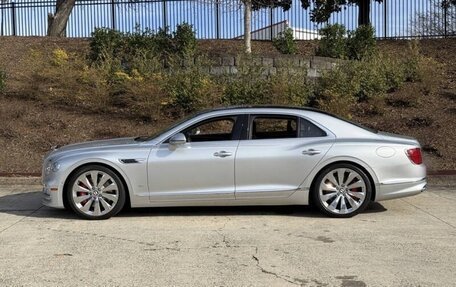 Bentley Flying Spur, 2022 год, 13 985 000 рублей, 4 фотография