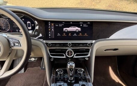 Bentley Flying Spur, 2022 год, 13 985 000 рублей, 8 фотография
