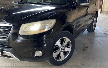 Hyundai Santa Fe III рестайлинг, 2012 год, 1 550 000 рублей, 2 фотография