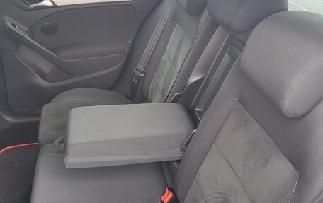 Volkswagen Golf VI, 2010 год, 600 000 рублей, 31 фотография