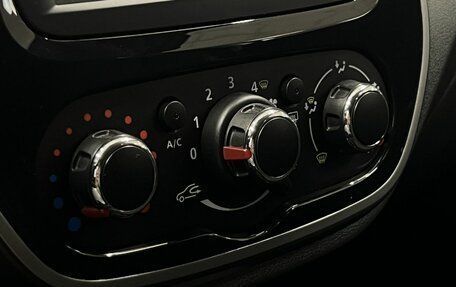 Renault Kaptur I рестайлинг, 2018 год, 999 000 рублей, 18 фотография