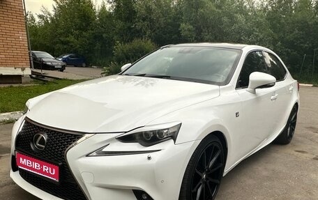 Lexus IS III, 2013 год, 2 870 000 рублей, 1 фотография